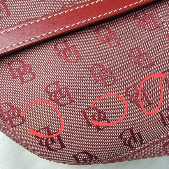 DOONEY & BOURKE VTG Cabriolet Red Monogram Print Canvas Flap Messager Saddle Bag - Picture 13 of 16